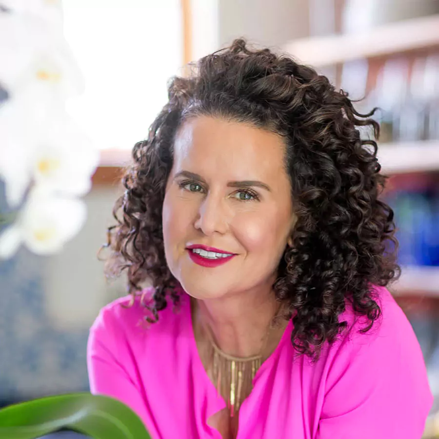 Michelle Breyer, Founder of Naturally Curly